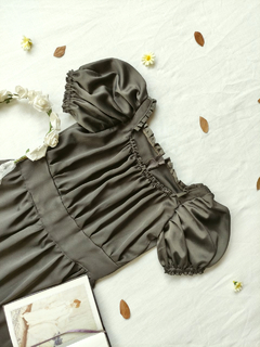 Vestido de cetim cinza princesa - M