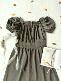 Imagem do Vestido de cetim cinza princesa - M