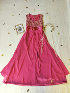 Vestido longo festa rosa evasê com renda - G