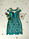 Vestido midi em renda verde petróleo - M