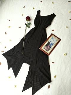 Vestido preto assimétrico Rubinella - P - comprar online