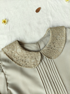 Blusa bege vintage mangas bufantes - GG - comprar online