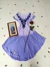 Vestido midi lilás assimétrico estilo indiano bordado - M