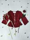 blusa cropped vinho bordada - M