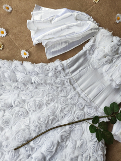 Vestido noiva rosas tule e voil branco cetim - P/PP - comprar online