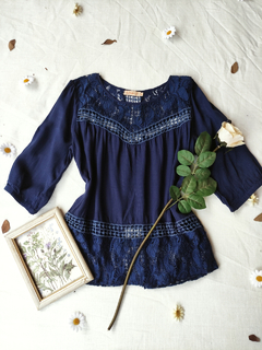 Blusa marinho com renda Lisa - M - loja online