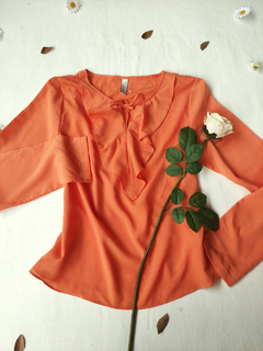 Blusa gola babados laranja - M
