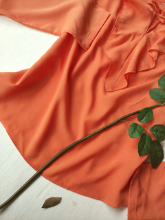 Blusa gola babados laranja - M - Themargare