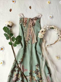 Vestido verde floral borboletas gola laço - P - comprar online