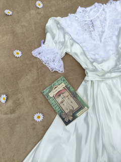 Vestido super midi branco Victorian - M - comprar online