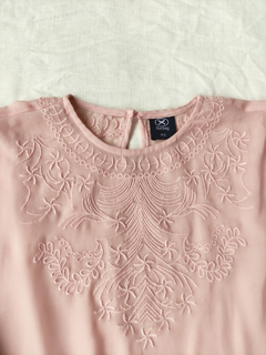 Blusa cropped rose bordada Hering - P/M - loja online