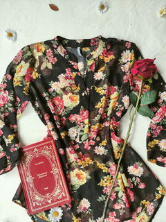 Camisa preta de voil floral - M - loja online