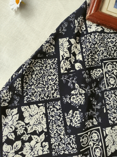Imagem do Vestido midi vintage marinho e branco floral - GG/XG