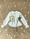 Blusa branca pérolas e randas - M