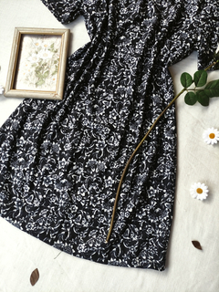 Vestido preto e branco floral boneca - G na internet