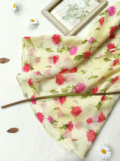 Blusinha amarelinha floral vintage - G - comprar online