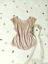 Blusa rose com rendinhas delicada - P/M