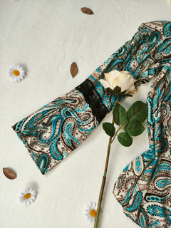 Blusa verde paisley ombro a ombro - M na internet