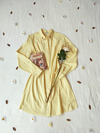 Vestido chemise amarelinho bordado rococó - G