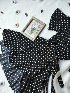 Imagem do Vestido preto de bolinhas transpasado - M
