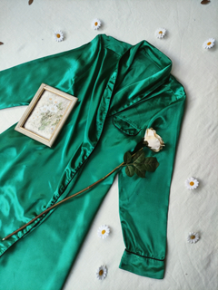 Robe de cetim verde transpassado - XG - comprar online
