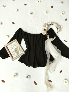 Blusa preta social ciganinha - P