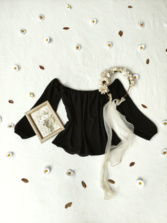 Blusa preta social ciganinha - P