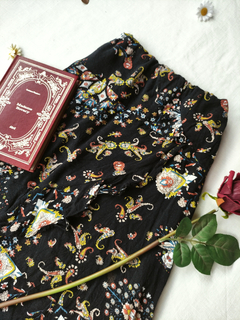 Imagem do Saia midi preta floral de babados - P