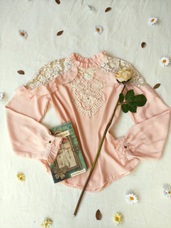 Camisa rose princesa com renda e frufru - M - Themargare