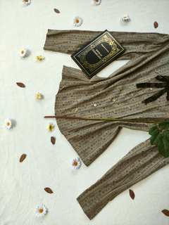 Camisa bege vintage clássica - M - comprar online