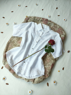 Camisa vintage bordada branca de linho - XG na internet