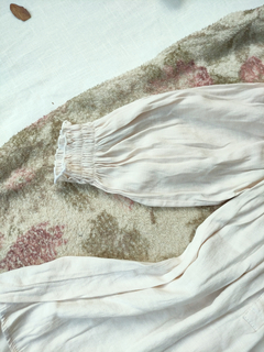 Blusa boho ciganinha bege natural - M - comprar online
