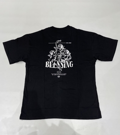 Remera Oversize “Blessing”