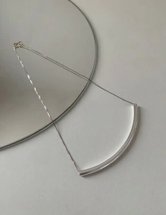 COLAR ARO LUA PRATEADO na internet