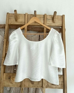 Blusa Consuelo Blanca (efectivo/transferencia $19.465)