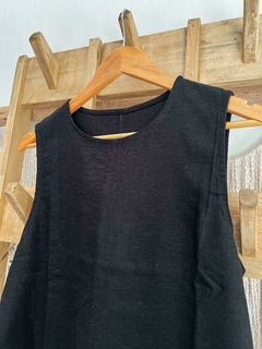 Musculosa Capri Negra (efectivo/transferencia $16.915) - Magnolias Showroom