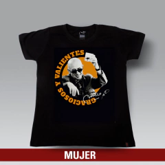 Remera ¡Graciosos y Valientes! - Mujer (DTG)