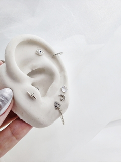 Piercing argolinha cravejada FINA na internet