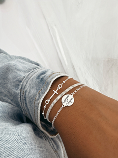 Pulseira Bolinhas e Cruz - comprar online