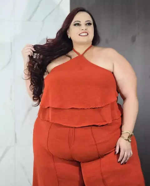 Cropped Kiara