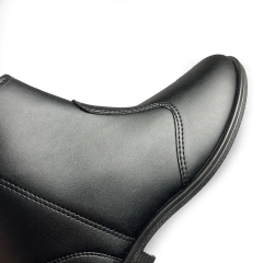 Bota Beira Rio Preta Salto Baixo e Cano Curto Com Zíper - WN Shoes