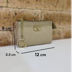 Carteira Victtoria Com Fecho Zíper Dois Compartimentos Detalhes Dourados - WN Shoes