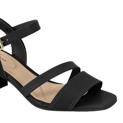 Sandália Modare Ultraconforto Salto Bloco Com Fivela na internet