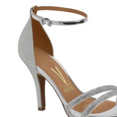 Sandália Vizzano Com Contraforte Salto Fino Tiras Strass