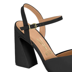 Sandália Vizzano Salto Alto Peep Toe Com Fivela - WN Shoes
