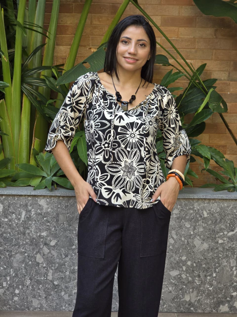 Blusa MM Manga Alheta 21093 - Estampado C - comprar online