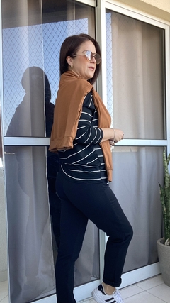Blusa ampla gola canoa listrada - Raíssa na internet