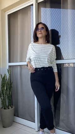 Blusa ampla gola canoa listrada - Raíssa - loja online