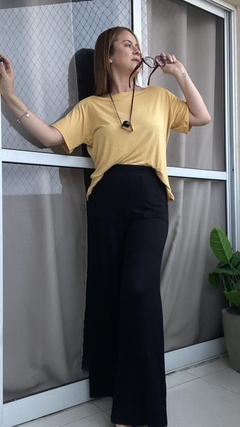 Calça Pantalona Osaka na internet