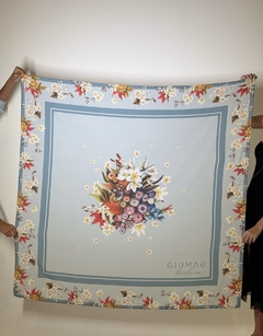Pareô Flor de Jasmin Azul na internet